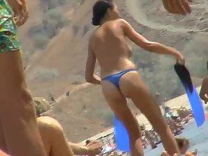 Sexy topless babe in a thong bikini Picture 5
