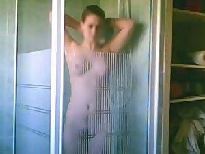 Voyeur spied on his showering girl Picture 1