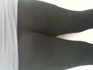 Nicely shaped butt in tight leggings Picture 5
