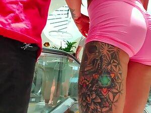 Incredible fit ass in pink shorts Picture 8