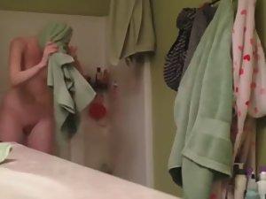 She texts before stepping in the shower Picture 5