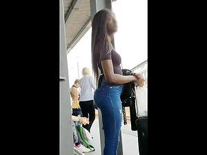 Voyeur checks out black girl's hot figure at train station Picture 1