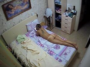 Spying on naked cousin chilling in her room Picture 5
