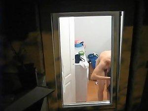 Peeping on her fully naked body Picture 6