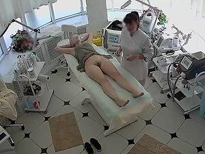 Spying her hairy pussy during beauty treatment Picture 2