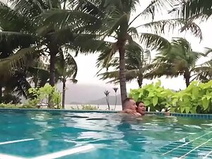 White guy fucks his asian girlfriend in swimming pool Picture 3