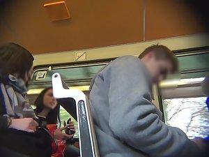 Smiling hottie spotted in bus Picture 1