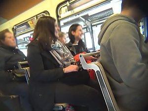 Smiling hottie spotted in bus Picture 2