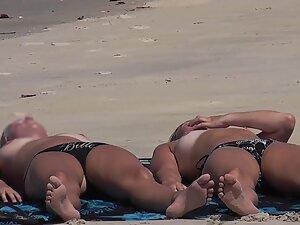 Friends with pale tits that require lots of sun Picture 1