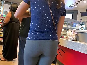 Bubbly buttocks of a nerdy hipster girl