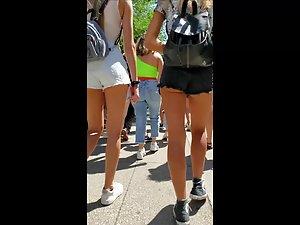 Creepshot of sexy teen friends in shorts Picture 4