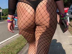 Like two very sexy hams in fishnet stockings Picture 6