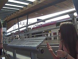 Sexy girl with hot ass rolls a cigarette Picture 7