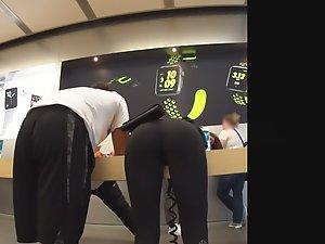 Amazing young ass bent over desk Picture 7