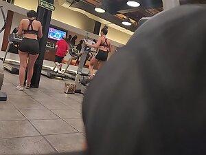 Checking her big ass and wide hips in and out of gym Picture 3