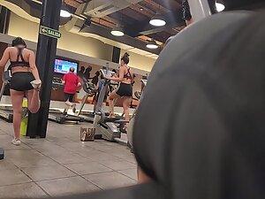 Checking her big ass and wide hips in and out of gym Picture 5