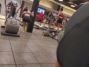 Checking her big ass and wide hips in and out of gym Picture 6