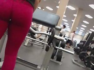 Thick ass spotted in gym Picture 2
