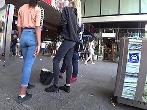 Brown girl's stunning ass in tight jeans Picture 7