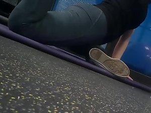 Flexibly gym girl stretches and does full split Picture 2