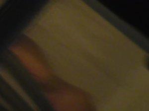 Finally a good peep on naked neighbor Picture 3