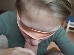 Blindfolded blowjob and perfect ass for cumshot Picture 7