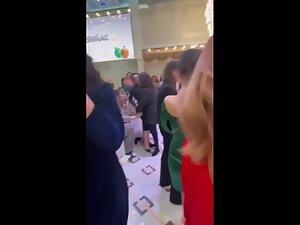 Accidental nudity while dancing on a wedding Picture 8