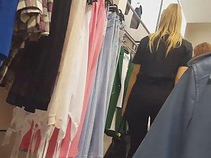 Running into hot blonde in cheap clothes store Picture 8