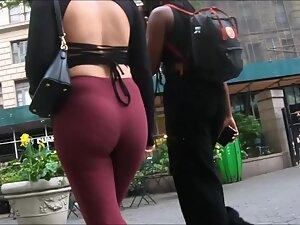 Curly girl got a thick wobbly ass Picture 4