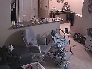Hidden cam caught an interesting cheating affair Picture 4