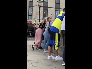 Interesting shorty got a thick ass in tight jeans Picture 6