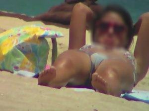 Busted while filming bikini cameltoe Picture 1