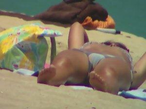Busted while filming bikini cameltoe Picture 4