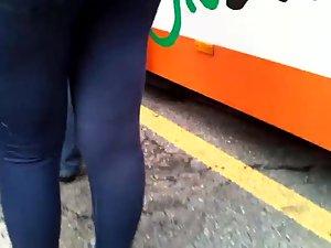 Big round ass in tight jeans pants Picture 2