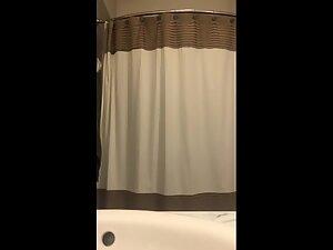 Spying on fuckable milf in the bathroom Picture 5