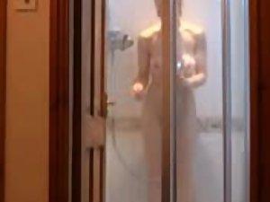 Phone ringing delayed her orgasm Picture 5