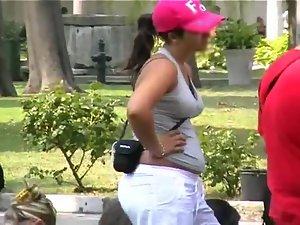 She sat and shown her whale tail Picture 2