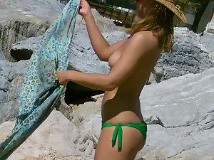 Topless girl pulling the bikini out of her ass crack Picture 8