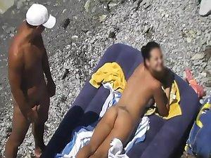 Rabbit style fuck on the beach Picture 3