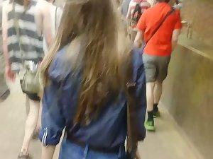 Hot girl in jeans escapes from camera Picture 2