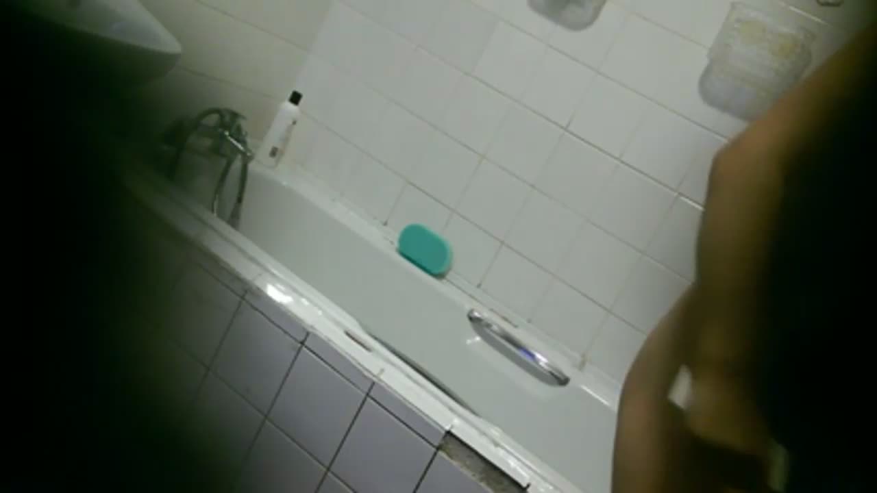 Stepsister spied nude in bathroom