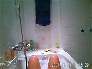 Hot chubby girl spied taking a bath Picture 3