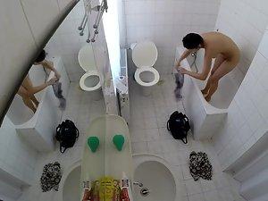 Nude woman pisses and showers off Picture 2