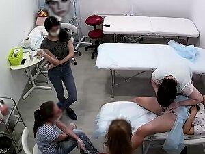 Spying on girls learning how to wax a pussy Picture 8