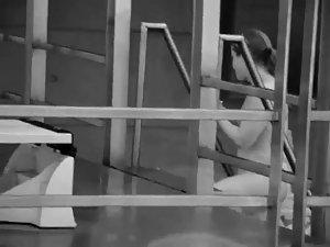 Peeping muscular swimming girls Picture 7