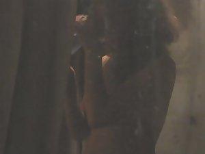 Voyeur almost spotted while peeping