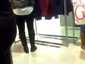 Voyeur films her soft big ass Picture 7