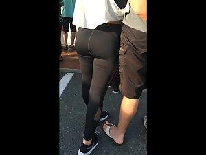 Checking her ass while she hugs her tall boyfriend Picture 1