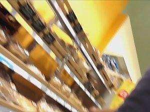 Sexy barbie standing on tip toes Picture 7