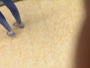 Sexy barbie standing on tip toes Picture 8